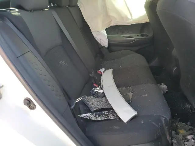 2021 TOYOTA C-HR XLE  