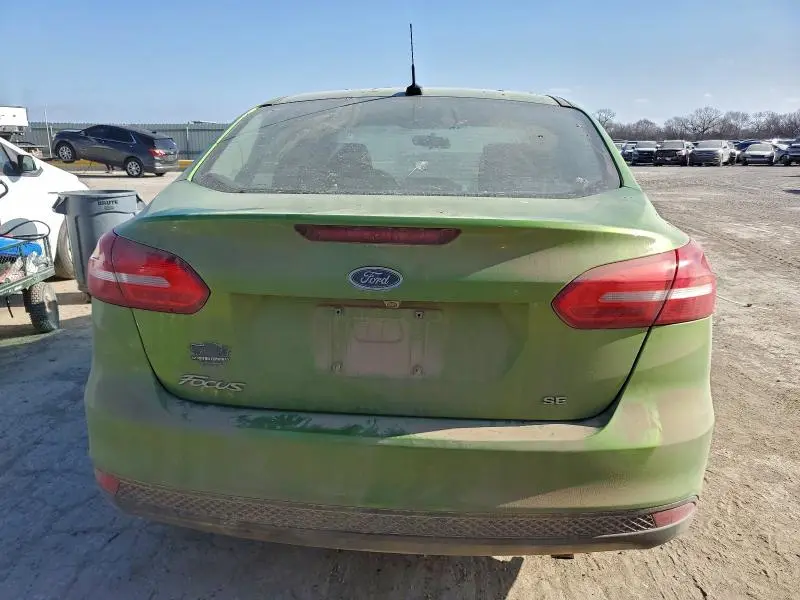 2018 FORD FOCUS SE  