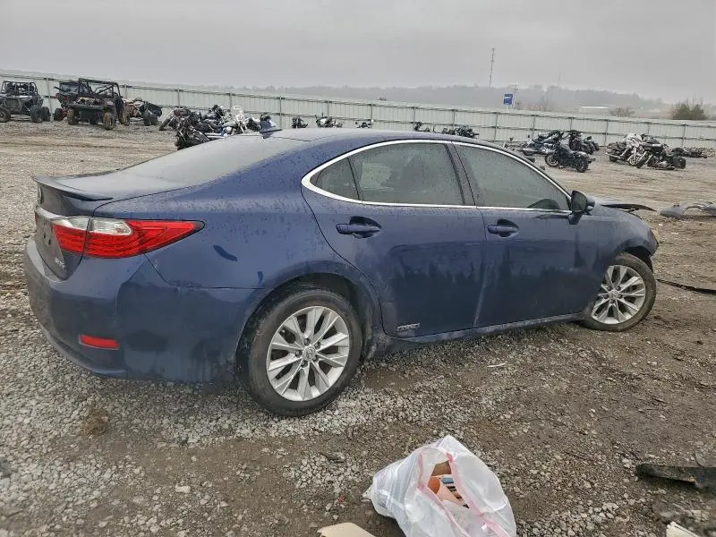 2013 LEXUS ES 300H  