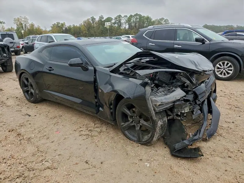2017 CHEVROLET CAMARO LT  