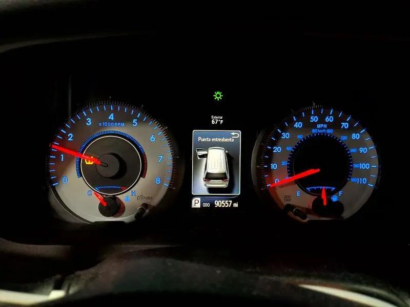 2015 TOYOTA SIENNA SPORT  