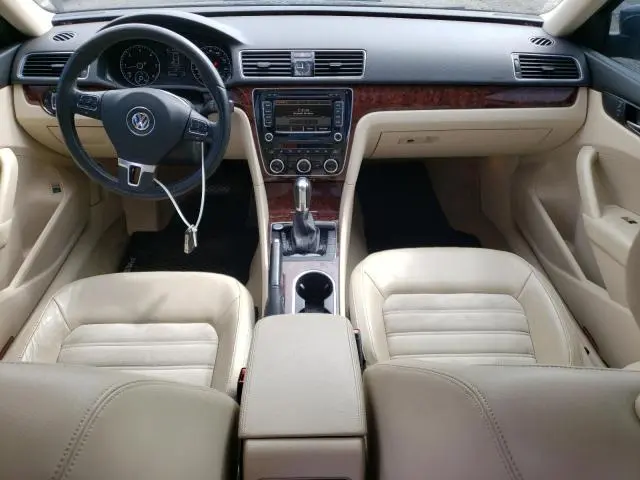 2013 VOLKSWAGEN PASSAT SEL  