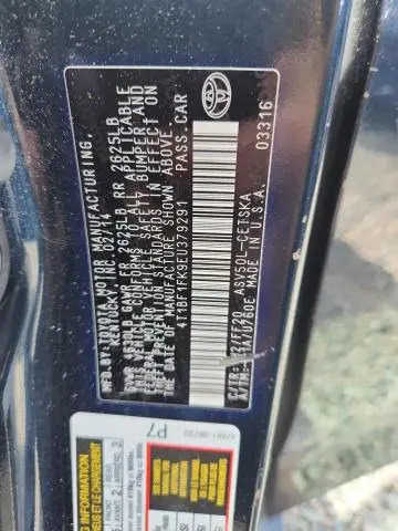 2014 TOYOTA CAMRY SE  