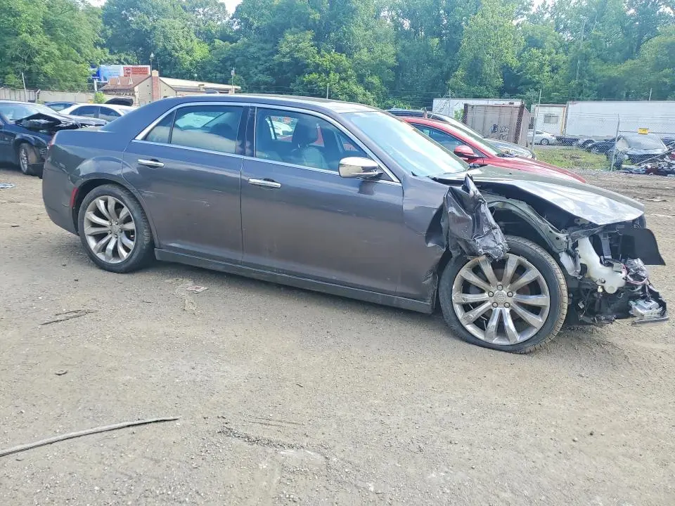 2018 CHRYSLER 300   