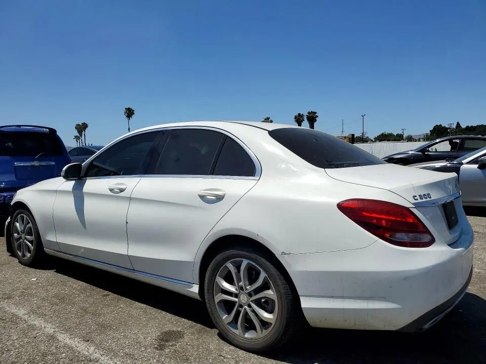 2015 MERCEDES-BENZ C 300  