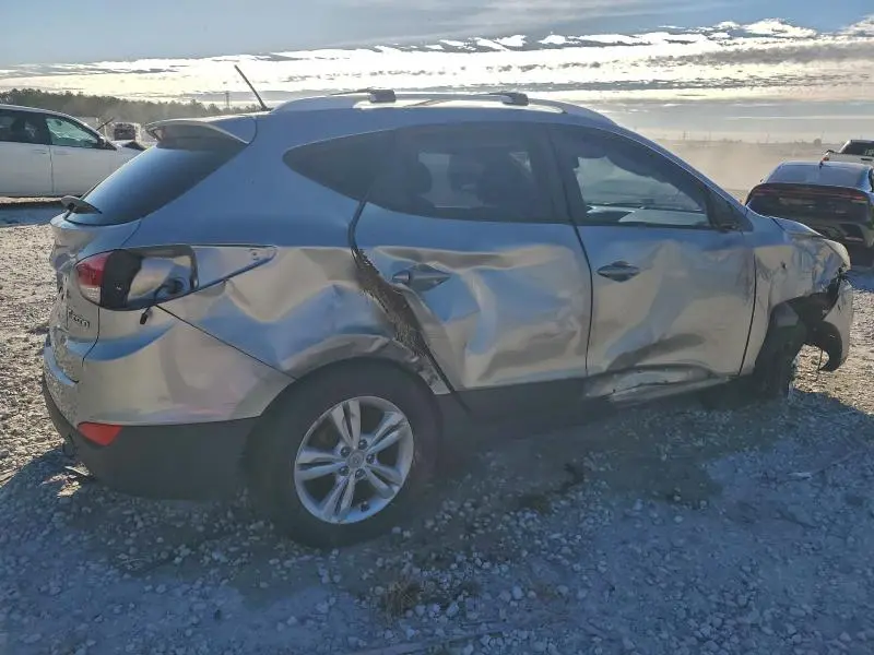 2012 HYUNDAI TUCSON GLS  