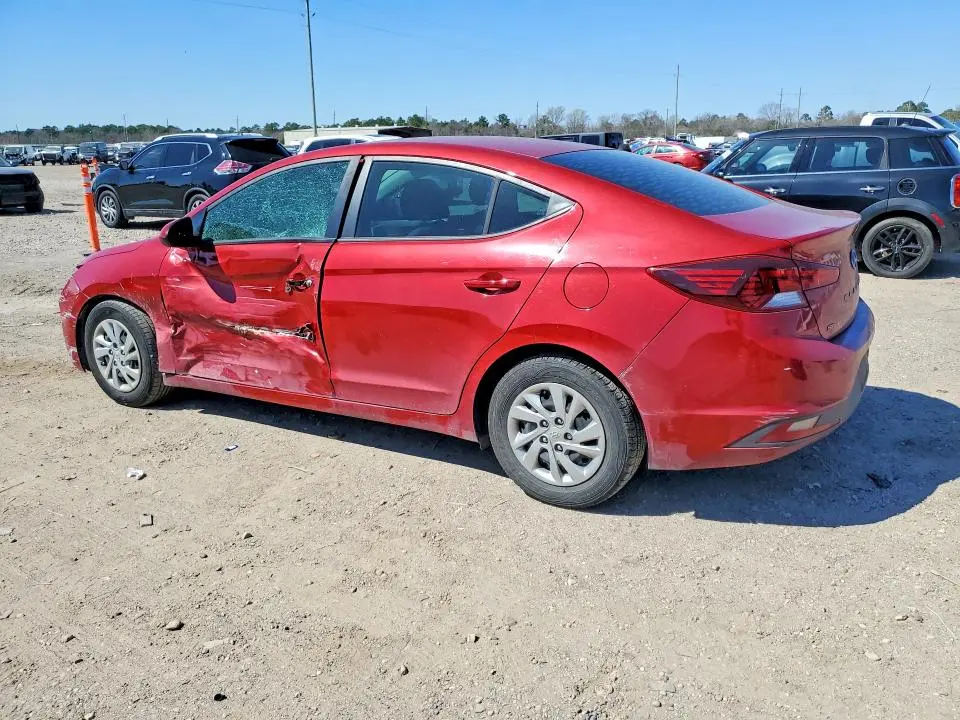 2019 HYUNDAI ELANTRA SE  