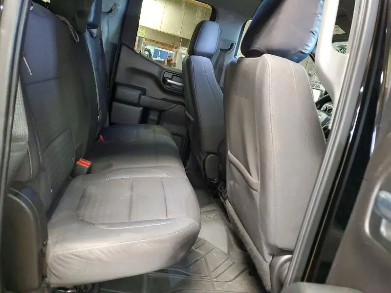 2020 CHEVROLET SILVERADO K1500 LT  