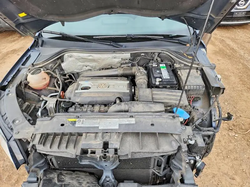 2013 VOLKSWAGEN TIGUAN S  