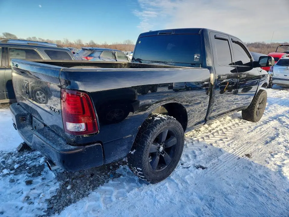 2014 RAM 1500 ST  