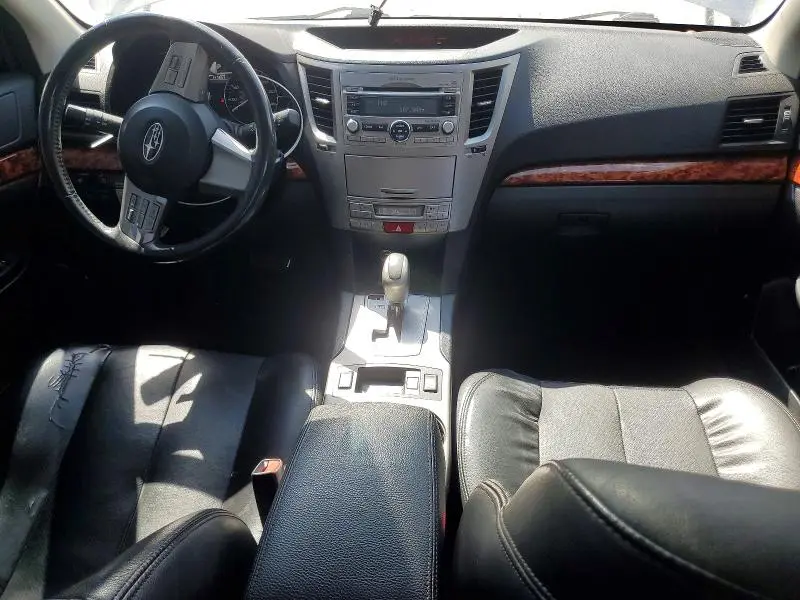 2010 SUBARU OUTBACK 2.5I LIMITED  