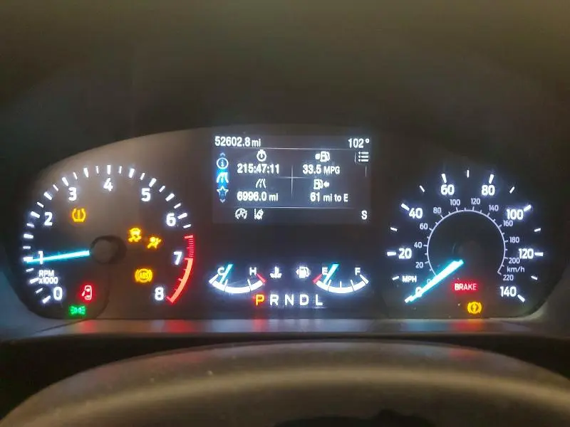 2021 FORD ESCAPE SE  
