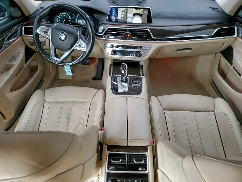 2016 BMW 750 XI  