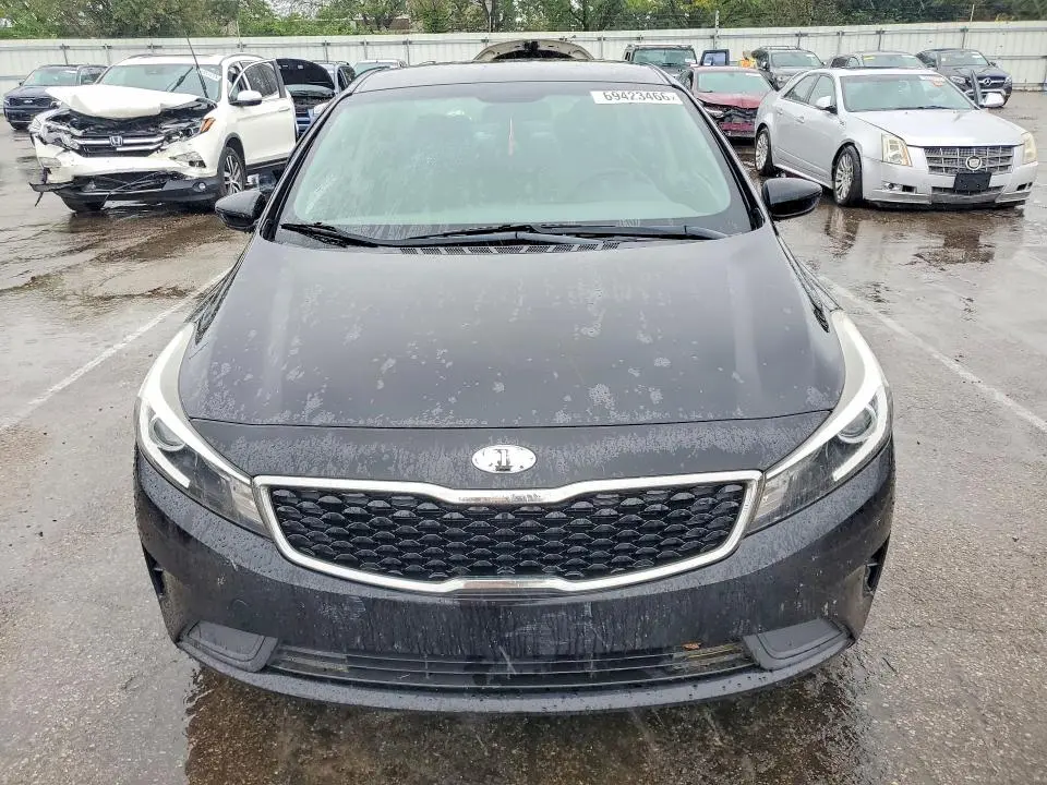 2018 KIA FORTE LX  