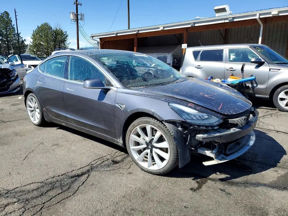 2020 TESLA MODEL 3   