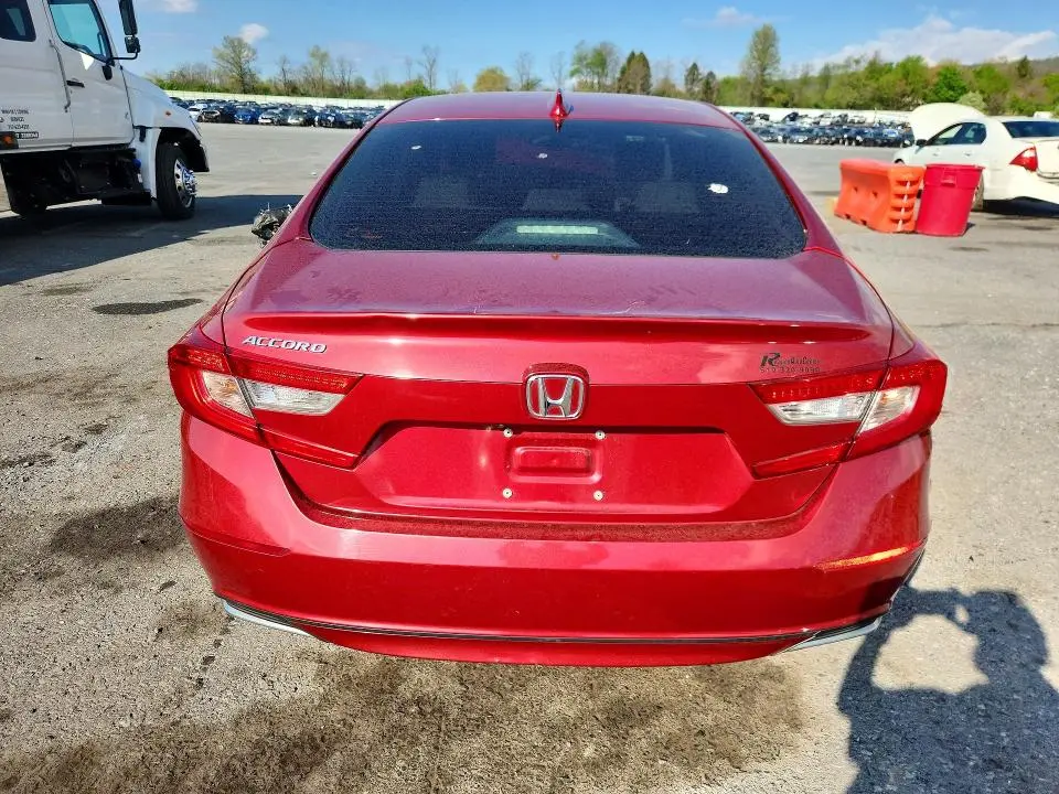 2018 HONDA ACCORD LX  