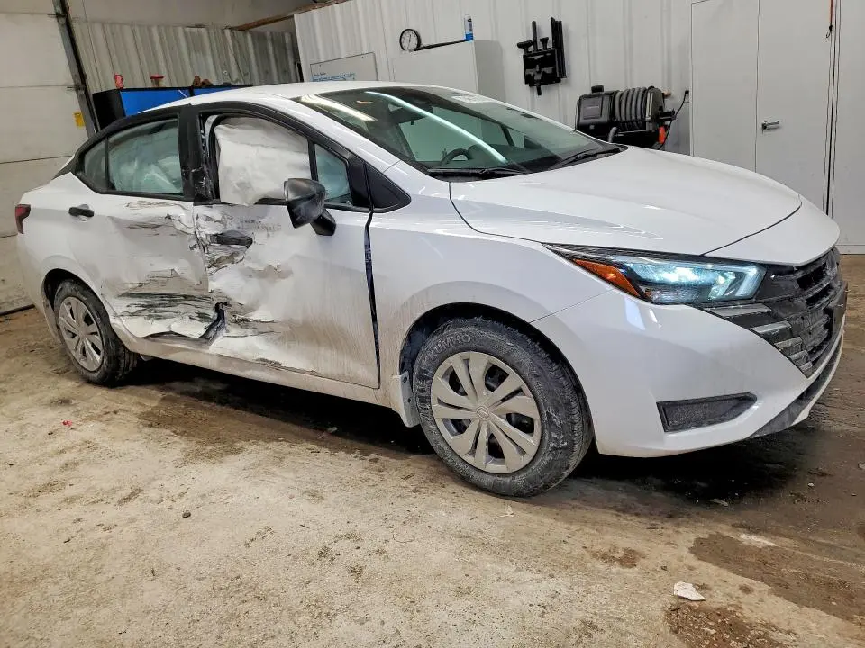 2025 NISSAN VERSA S  