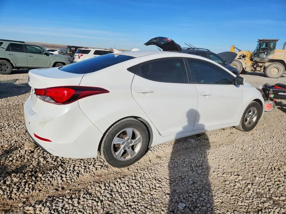 2014 HYUNDAI ELANTRA SE  