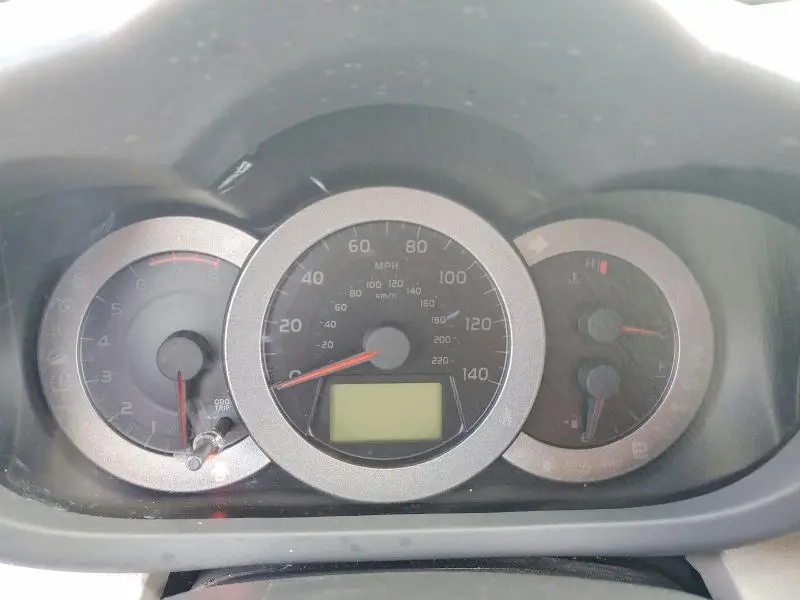 2011 TOYOTA RAV4 BASE  