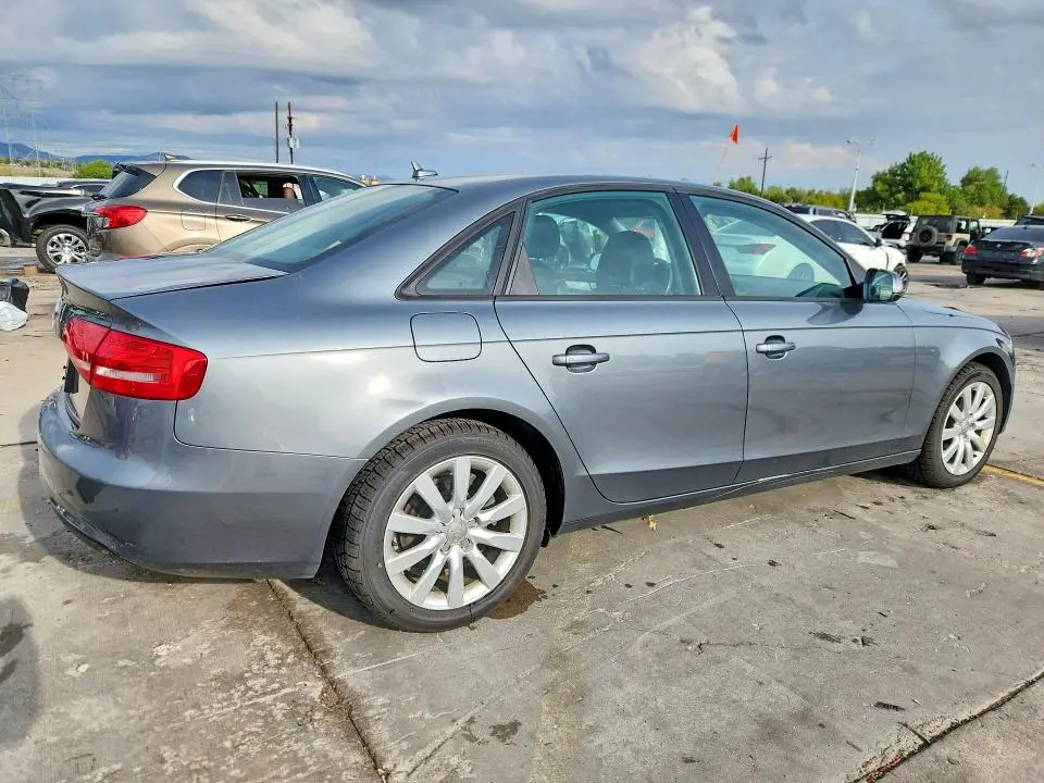2013 AUDI A4 PREMIUM  