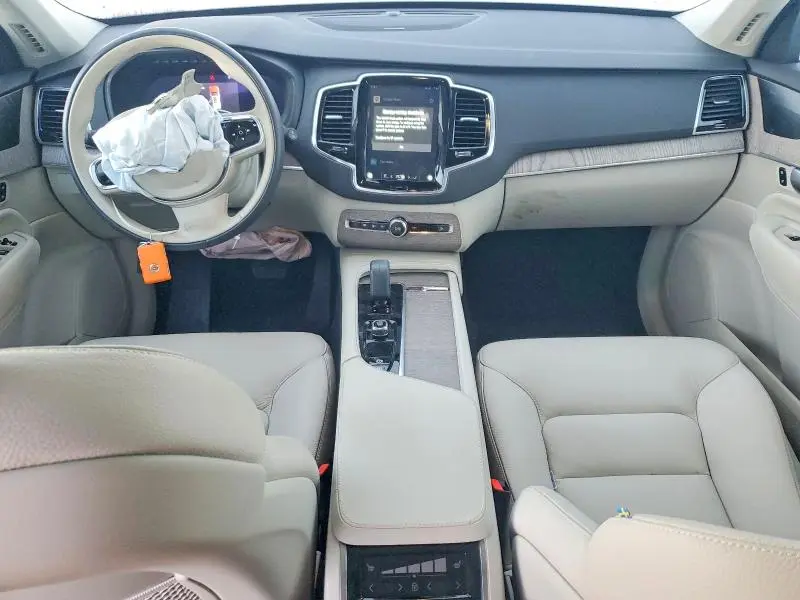 2024 VOLVO XC90 PLUS  