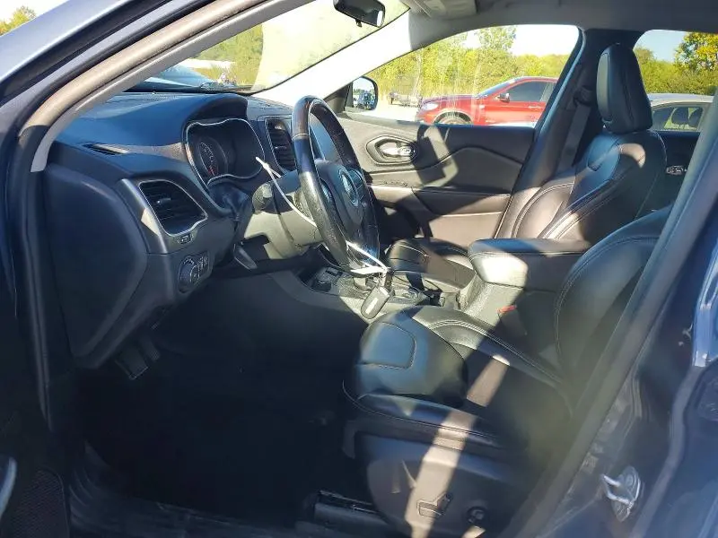 2020 JEEP CHEROKEE LATITUDE PLUS  
