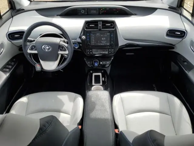 2017 TOYOTA PRIUS 