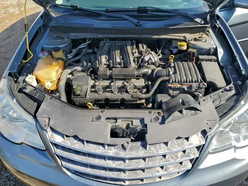 2010 CHRYSLER SEBRING LIMITED  