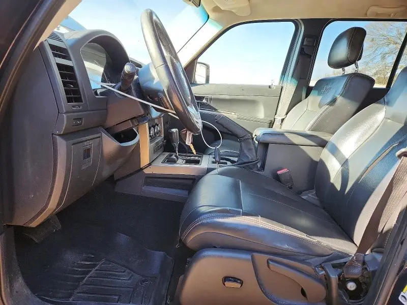 2012 JEEP LIBERTY JET  