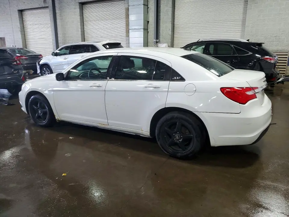 2014 CHRYSLER 200 LX  
