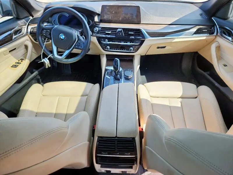 2019 BMW 530 I  
