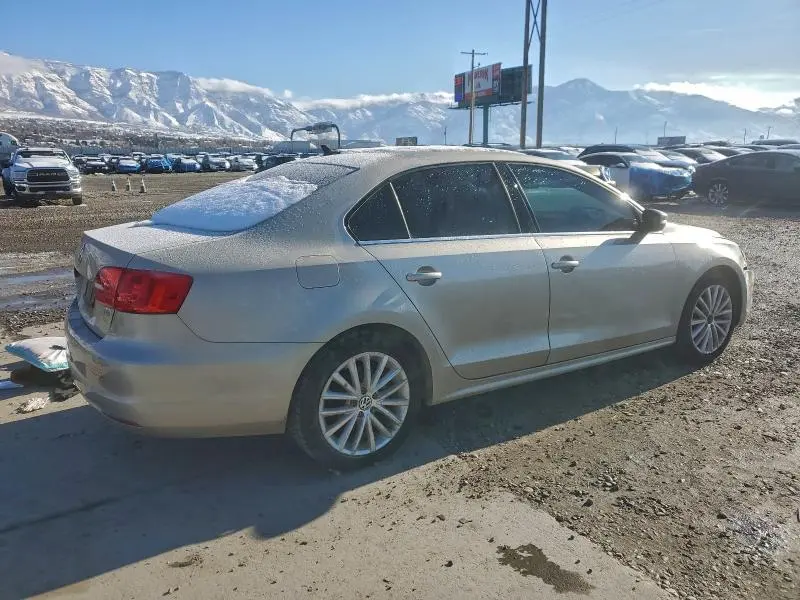 2013 VOLKSWAGEN JETTA TDI  