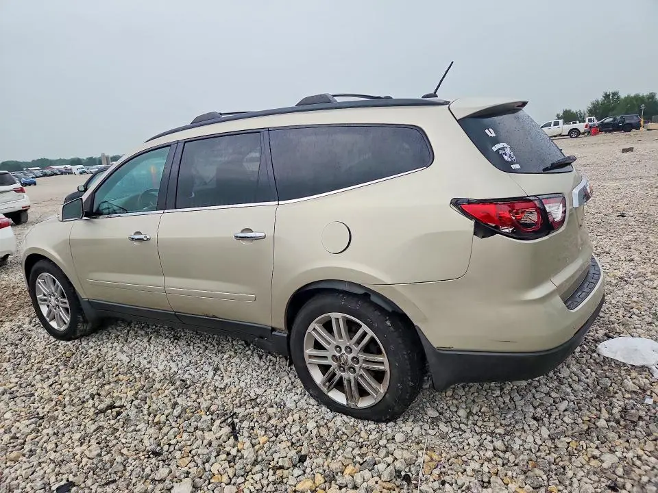 2015 CHEVROLET TRAVERSE LT  