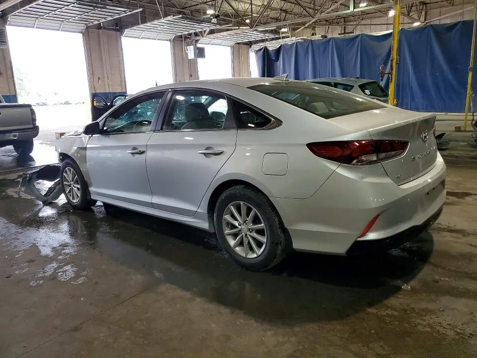 2019 HYUNDAI SONATA SE  