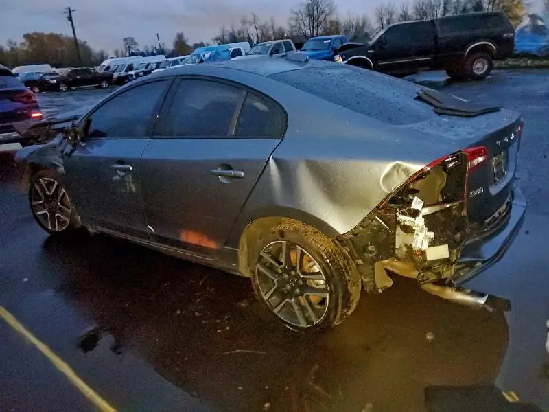 2017 VOLVO S60 DYNAMIC  