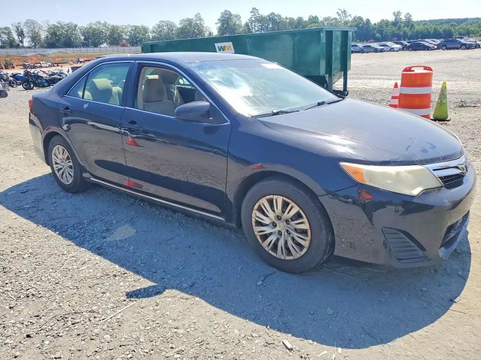 2012 TOYOTA CAMRY LE  