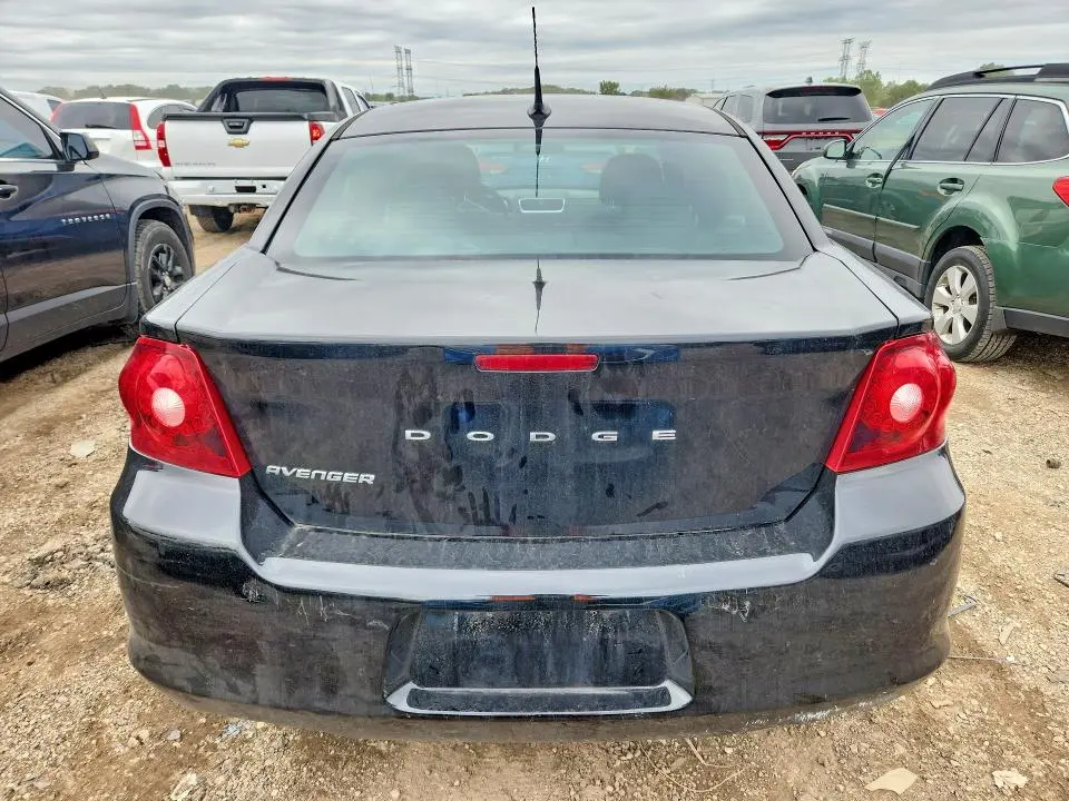 2014 DODGE AVENGER SE  