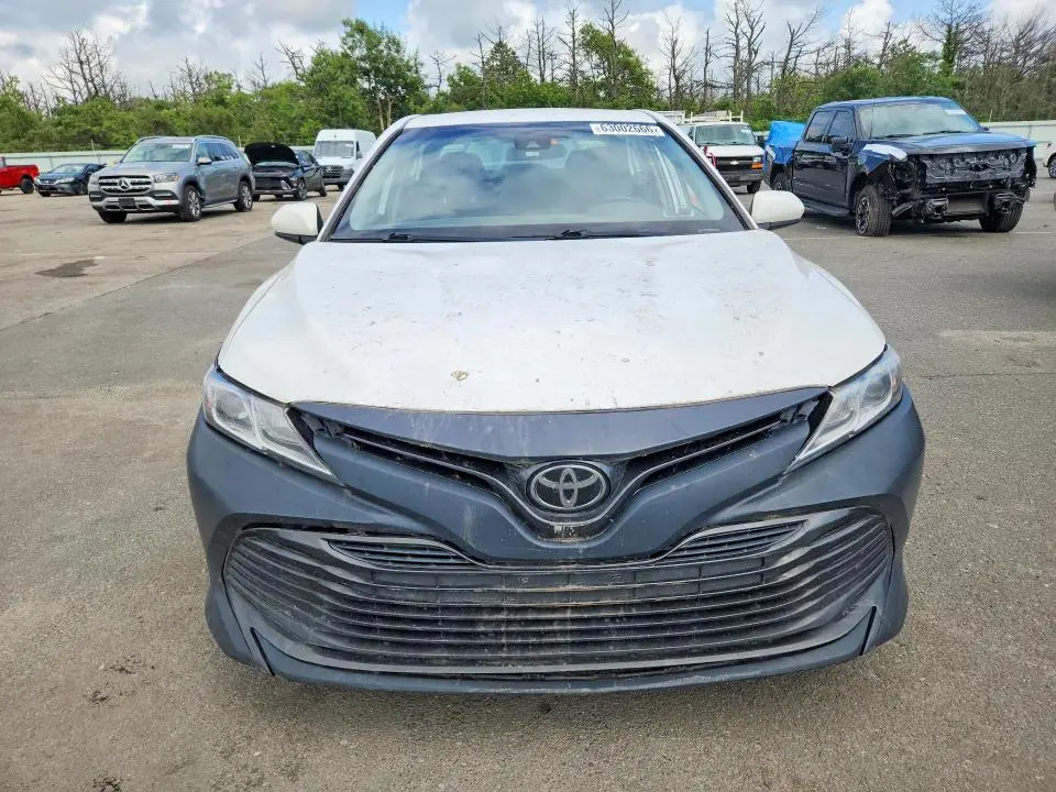2019 TOYOTA CAMRY LE  