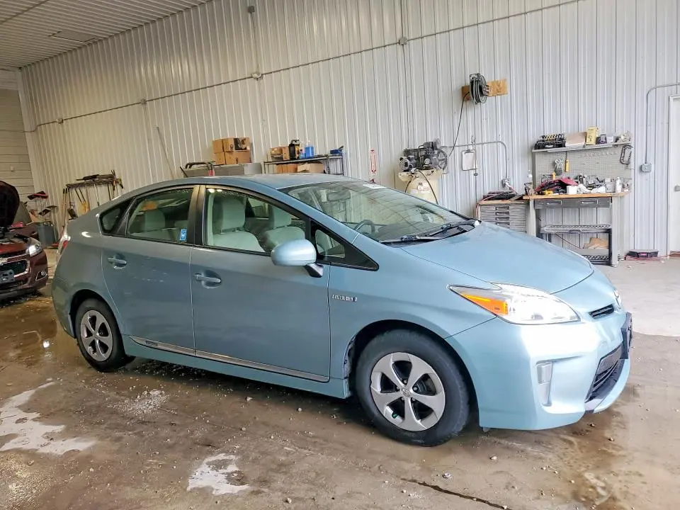 2012 TOYOTA PRIUS TWO  