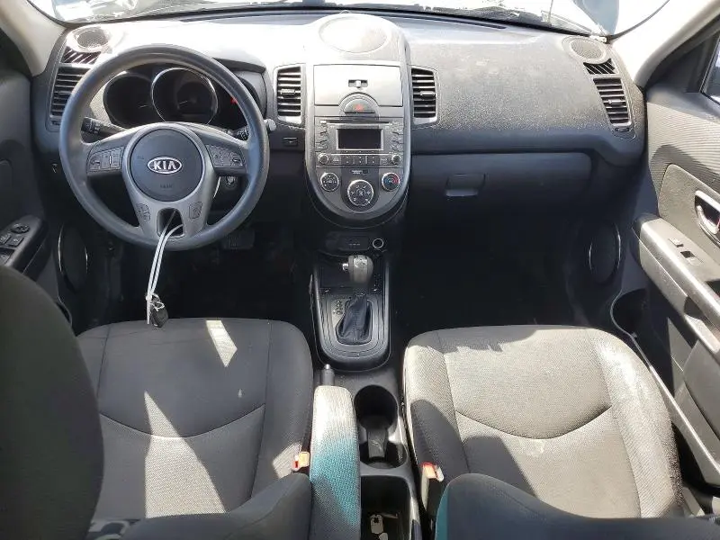 2011 KIA SOUL +  