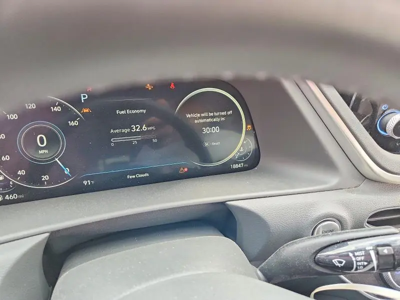 2023 HYUNDAI SONATA SEL  