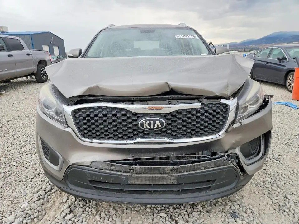 2016 KIA SORENTO LX V6  