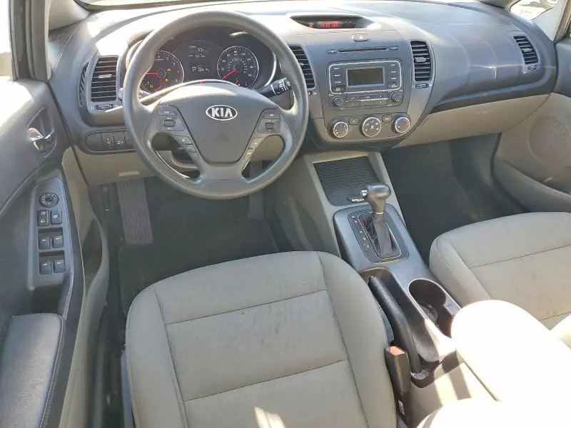 2015 KIA FORTE LX  