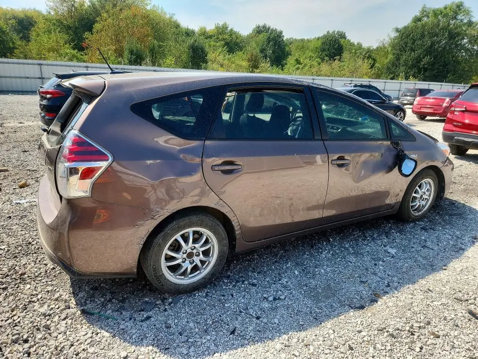 2015 TOYOTA PRIUS V THREE  