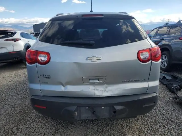 2011 CHEVROLET TRAVERSE LS  