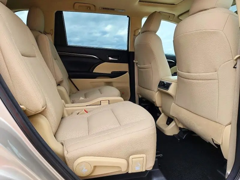 2014 TOYOTA HIGHLANDER LIMITED  