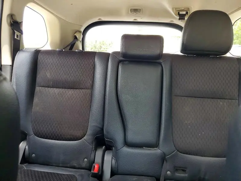 2015 MITSUBISHI OUTLANDER SE  
