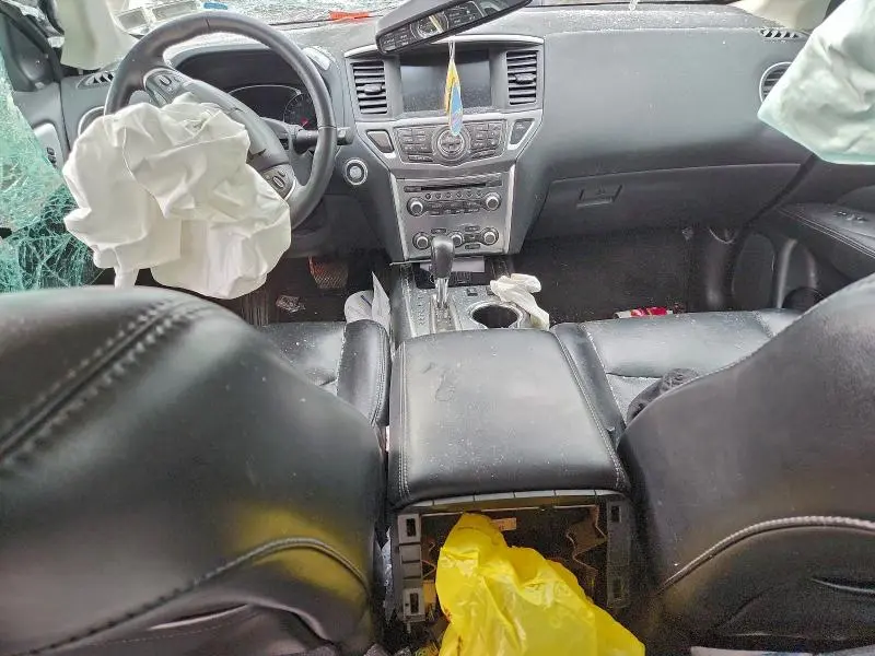 2020 NISSAN PATHFINDER SL  