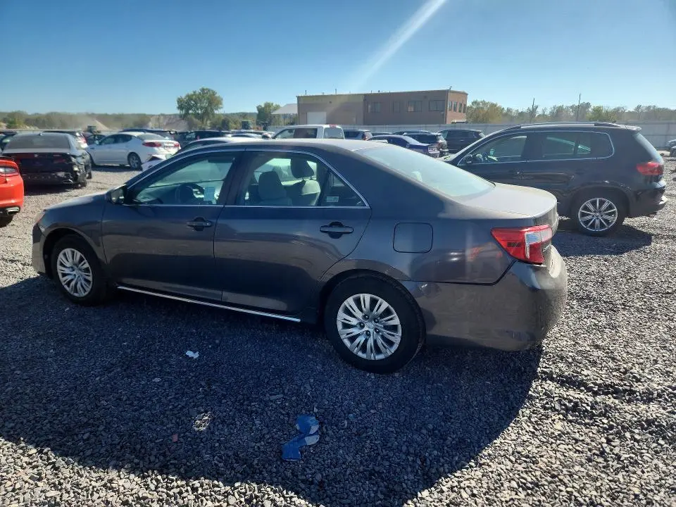 2012 TOYOTA CAMRY LE  
