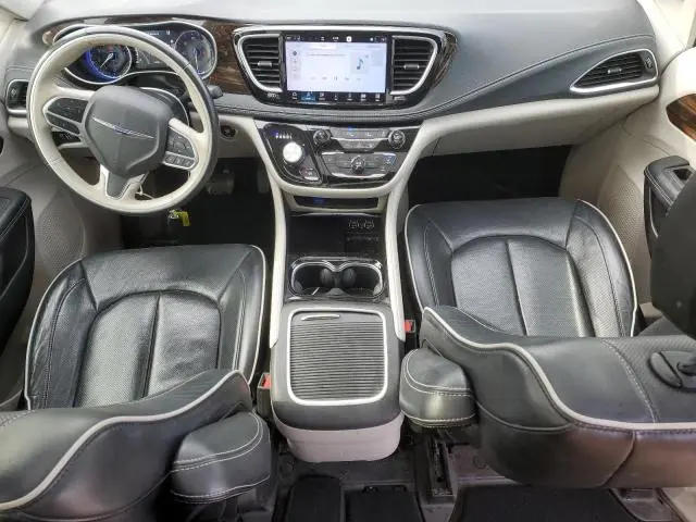 2021 CHRYSLER PACIFICA LIMITED  